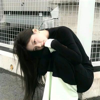 沉默不语的顾小姐